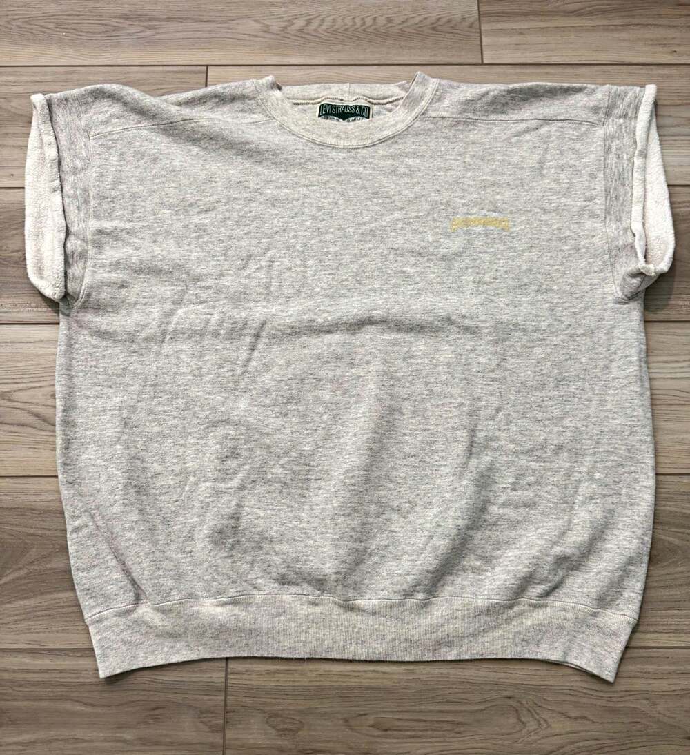 Vintage 90s Levi's Made in USA Cut Off Short Sleeve Sweatshirt Gray Logo L